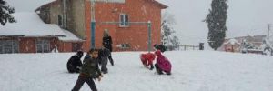 Bolu’da okullara kar tatili