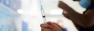 65 yaş üstü ve kronik hastalar için girip aşısı açıldı 