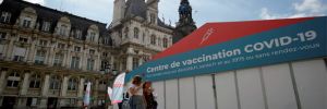 Fransa’da hatırlatma dozu yaptırmayanların sağlık kartları iptal edildi 