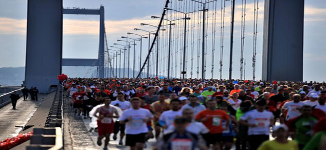 İstanbul Maratonu’nda Kenyalı atletler rekor kırdı!