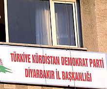 Bakanlıktan ‘Kürdistan’ partisine onay!