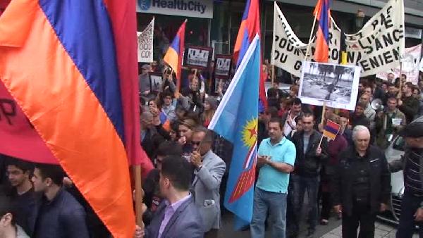 Brüksel’de Ermeni protestosu
