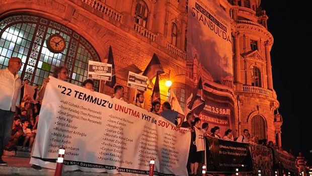 Kadıköy’de YHT protestosu