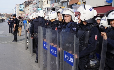Adana’da 13 Polis Serbest Bırakıldı