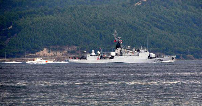 Savaş gemileri Karadeniz’e çıkıyor