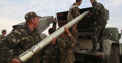 Ukrayna: Askerlerimiz Luhansk’ta Rus birlikleriyle çatışıyor