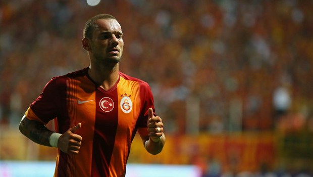 Galatasaray’da Sneijder sorunu çözüldü