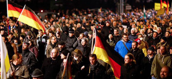 Almanya, yükselen İslam karşıtlığını tartışıyor