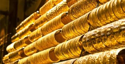Altın fiyatları, TL’deki değer kaybının ve ABD enflasyonunun etkisiyle yüksek