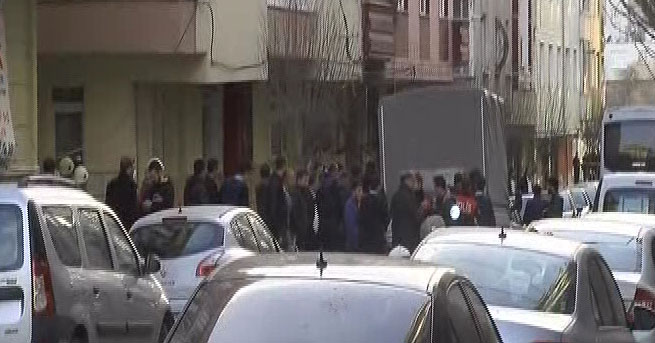 İstanbul’da polise silahlı saldırı