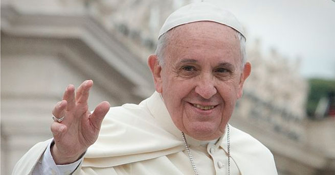 Papa, İspanyol transseksüeli ağırladı