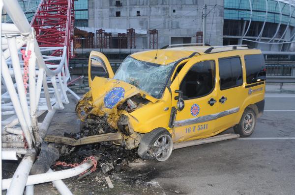 Taksisine Timsah Arena Vinci düşünce ölen sürücü toprağa verildi