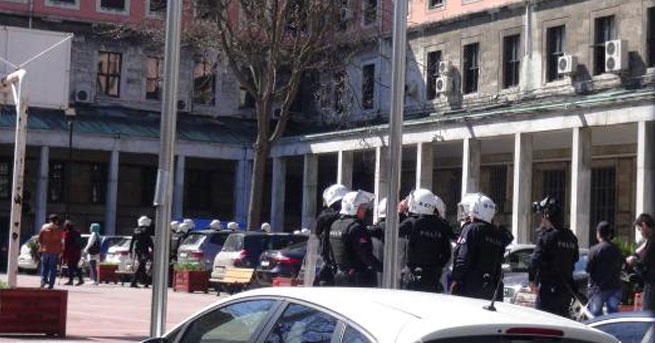 İstanbul Üniversitesi’nde polis müdahalesi: 21 gözaltı