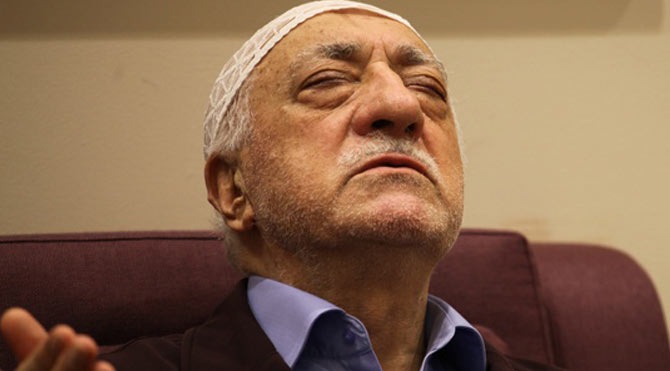 Fethullah Gülen’den ilk yorum