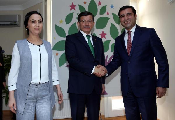AK Parti-HDP koalisyon görüşmesi sona erdi