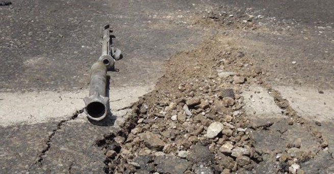 PKK’dan polis araçlarına roketatarlı saldırı