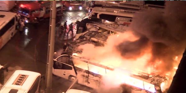 Otogarda 4 otobüs alev alev yandı!