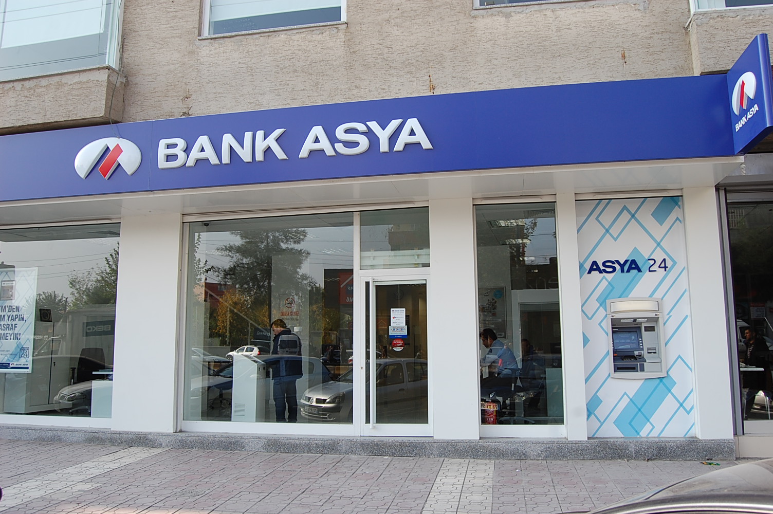 Bank Asya’ya para yatıran birlik yöneticilerine operasyon