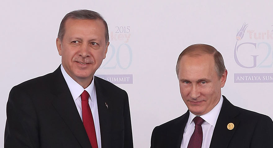 Cumhurbaşkanı Erdoğan, Soçi’de Putin’le bir araya geldi