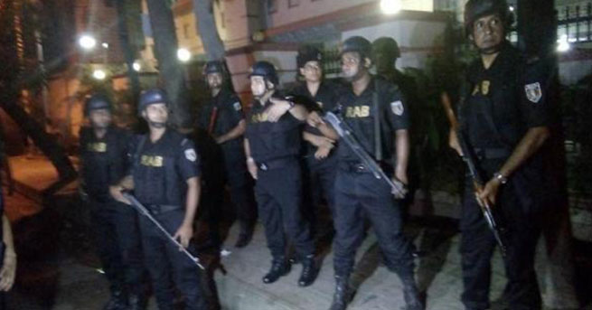 Dakka’da restoran baskını: Rehineler var