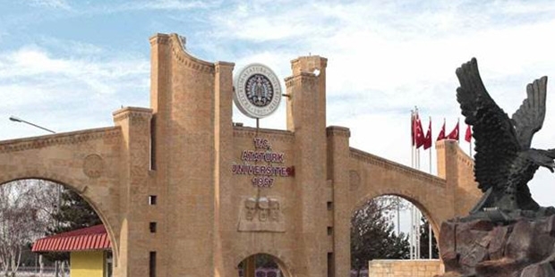 Atatürk Üniversitesi’nde 77 akademisyen açığa alındı