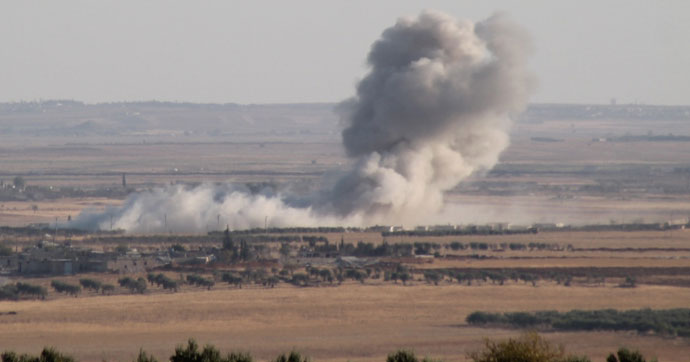 IŞİD, havadan karadan vuruldu
