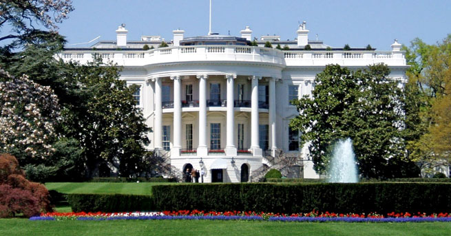 Beyaz Saray, Washington’daki George Floyd protestoları nedeniyle tecrit altına alındı