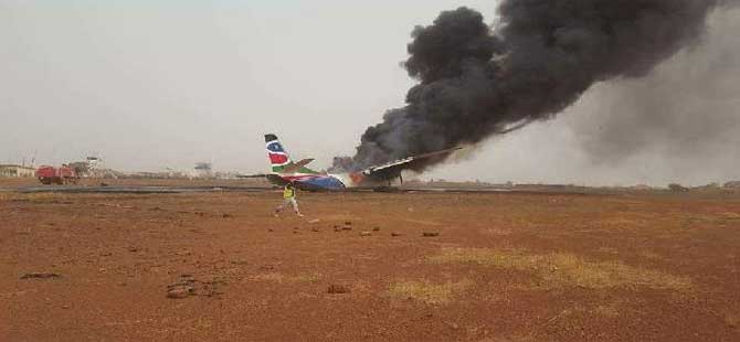 Sudan’da yolcu uçağı düştü