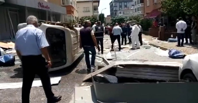İstanbul’da bir iş yerinde korkutan patlama
