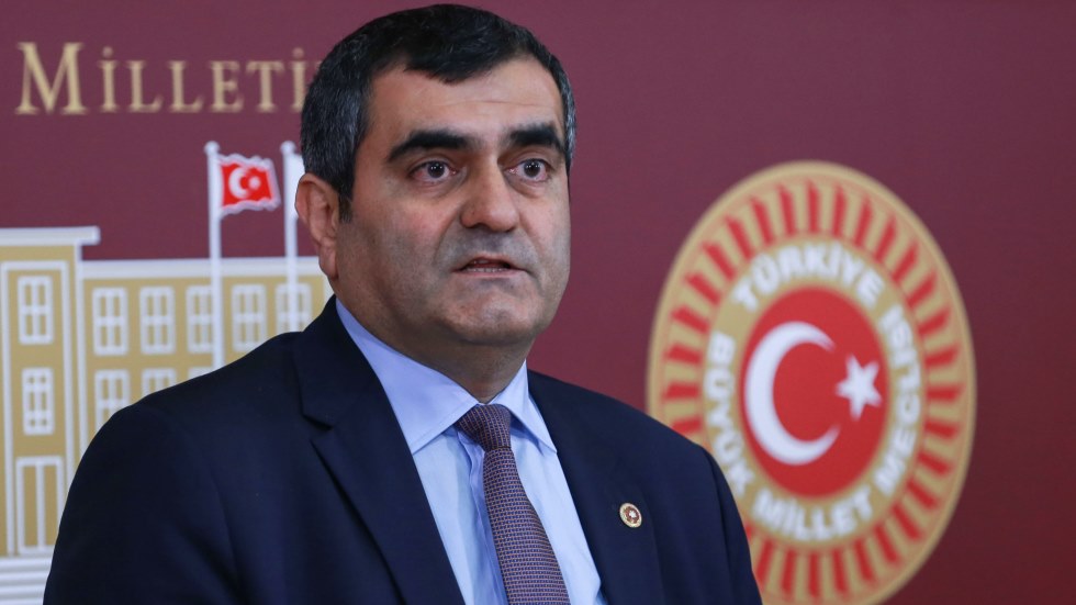 CHP’li Şeker’den AKP MKYK üyesi Oğan hakkında suç duyurusu!