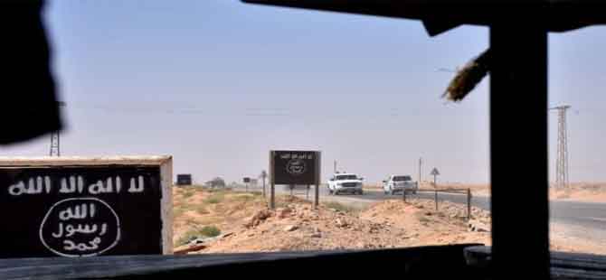 Guardian: Eski IŞİD militanları sınırdan Türkiye’ye geçiyor