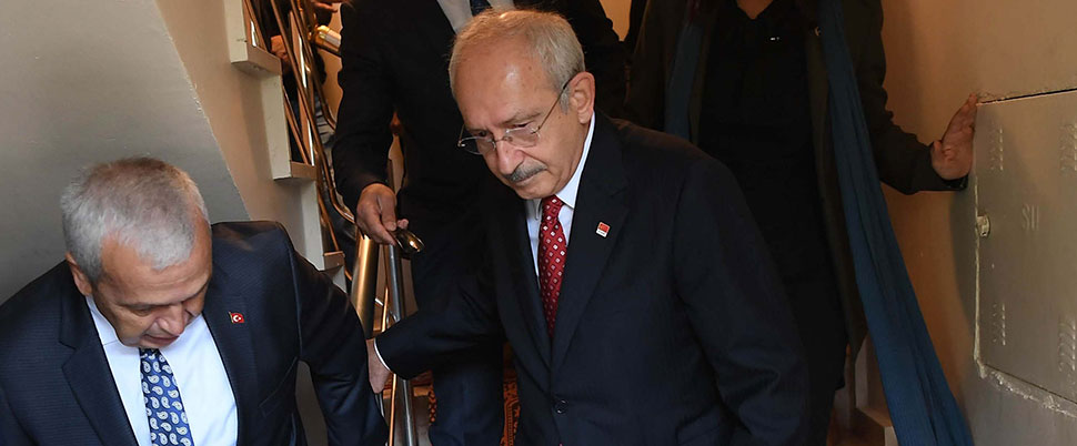 Kılıçdaroğlu, şehit ailesini ziyaret etti