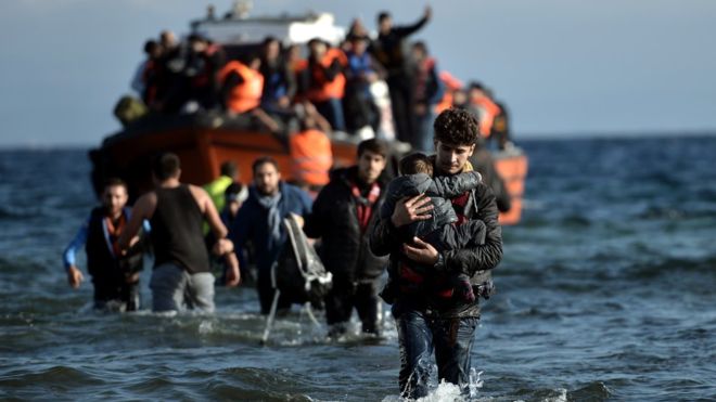 Hollanda: Yunanistan mülteci anlaşmasını sabote ediyor