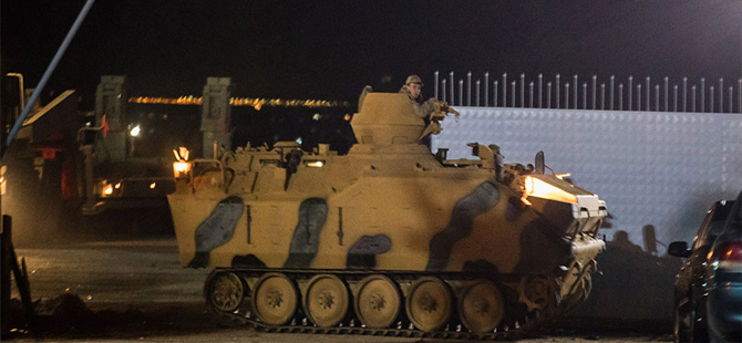 Tanklar, Kilis’ten Suriye’ye geçti