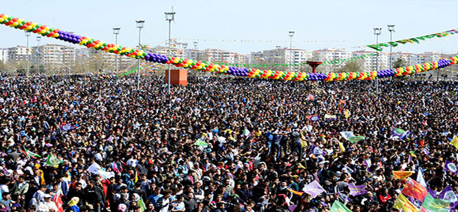 Diyarbakır’da Nevruz kutlamaları