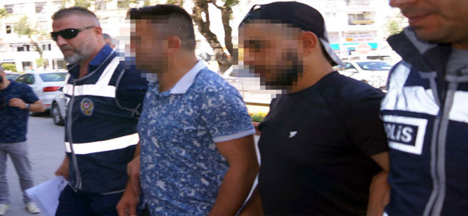 Kuşadası’nda hapis cezasıyla aranan 2 kişi yakalandı