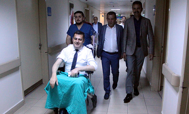 CHP’li milletvekilleri kazada yaralandı