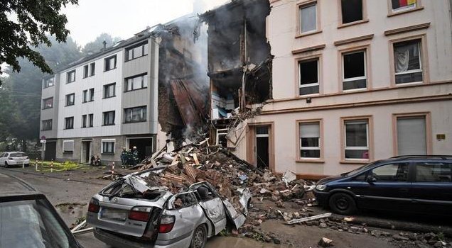 Almanya’da patlama: Çok sayıda yaralı var