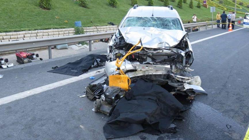 Ümraniye’de feci kaza: 2 ölü 5 yaralı