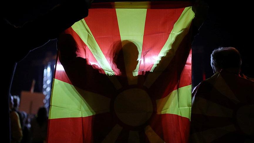 Makedonya’da geçersiz referandum
