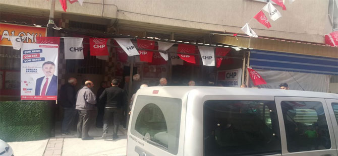 CHP seçim ofisine silahlı saldırı