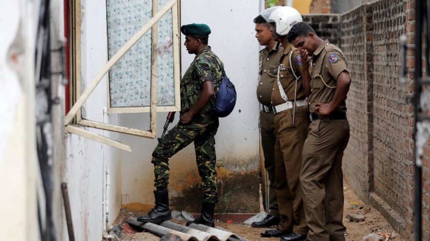Sri Lanka’da katliam sonrası polisten kanlı baskın: 15 ölü