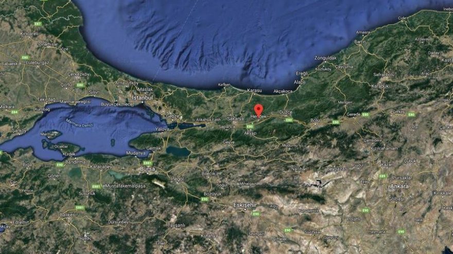 Sakarya’da deprem! İstanbul’da da hissedildi