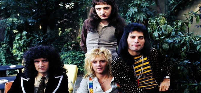Queen’in Bohemian Rhapsody videosu YouTube’da 1 milyardan fazla izlenen en eski şarkı oldu