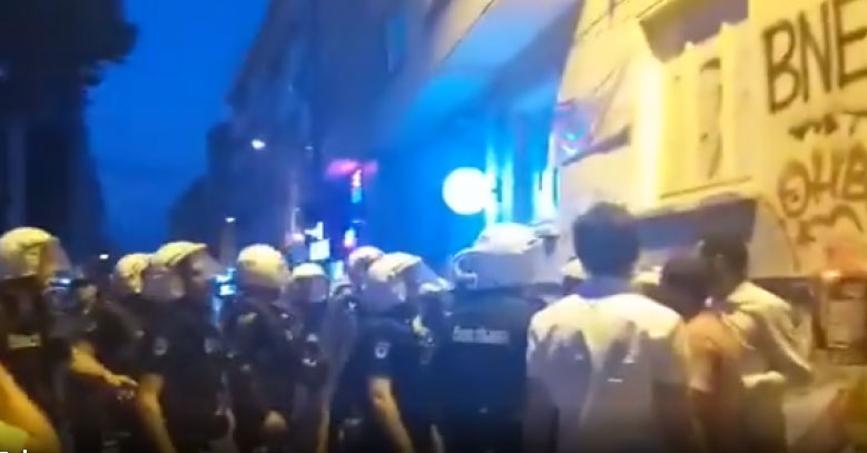İstanbul’da kayyum protestosuna polis müdahalesi