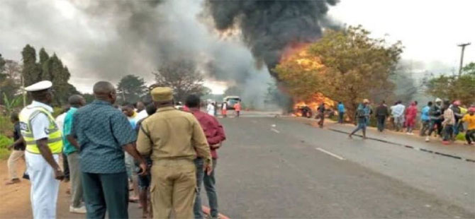 Tanzanya’da petrol tankeri patladı: 57 ölü