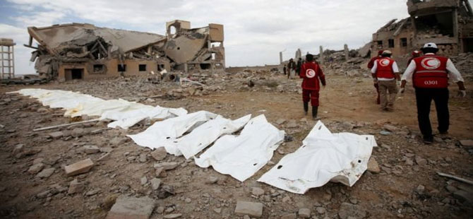 Yemen’de 100’den fazla kişi hava saldırısında öldü
