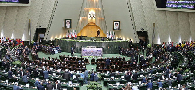 İran Meclisi, ABD’li komutanları ve Pentagon’u terörist ilan etti