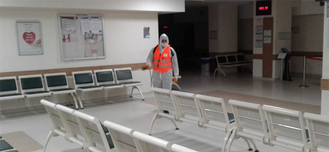 Altındağ Belediyesi, İbn-i Sina Hastanesi’ni dezenfekte etti!