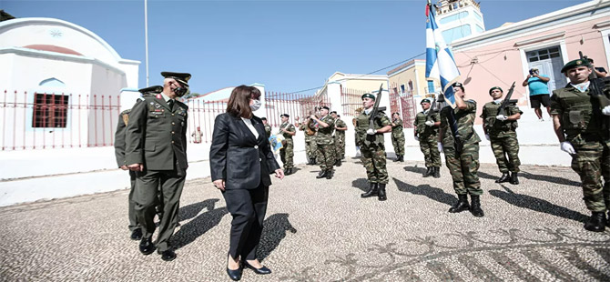 Yunanistan Cumhurbaşkanı Sakellaropulu, ilk yurtdışı ziyaretini Güney Kıbrıs’a yapacak